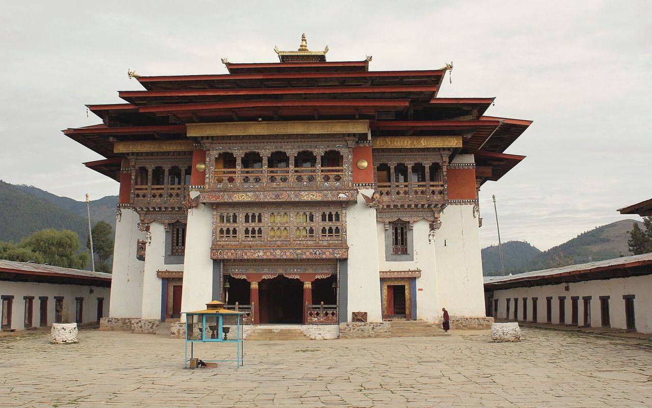 Gangtey Goenpa on its knoll above the Phobjikha valley.